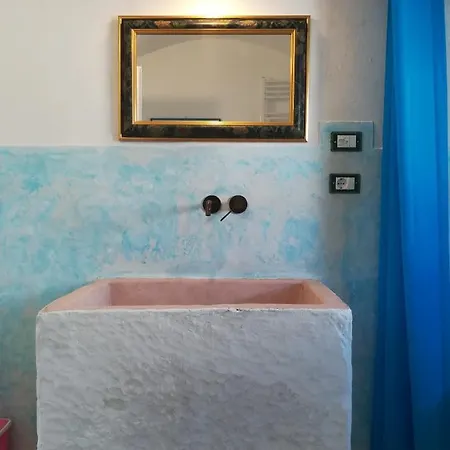 Dimora Maltese Bed & Breakfast 3*